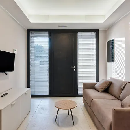 La Casa Di Malu Apart : Artistic Flats *