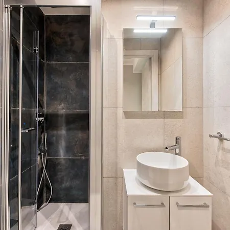 La Casa Di Malu Apart : Artistic Flats *