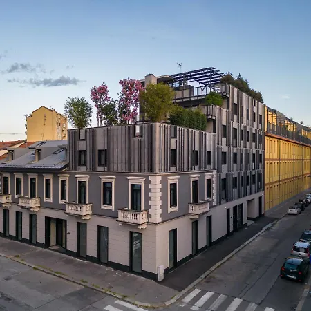 Apartment La Casa Di Malu Apart : Artistic Flats Turin