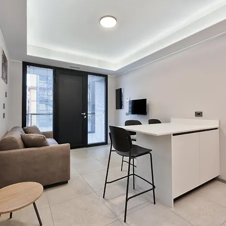 Apartment La Casa Di Malu Apart : Artistic Flats